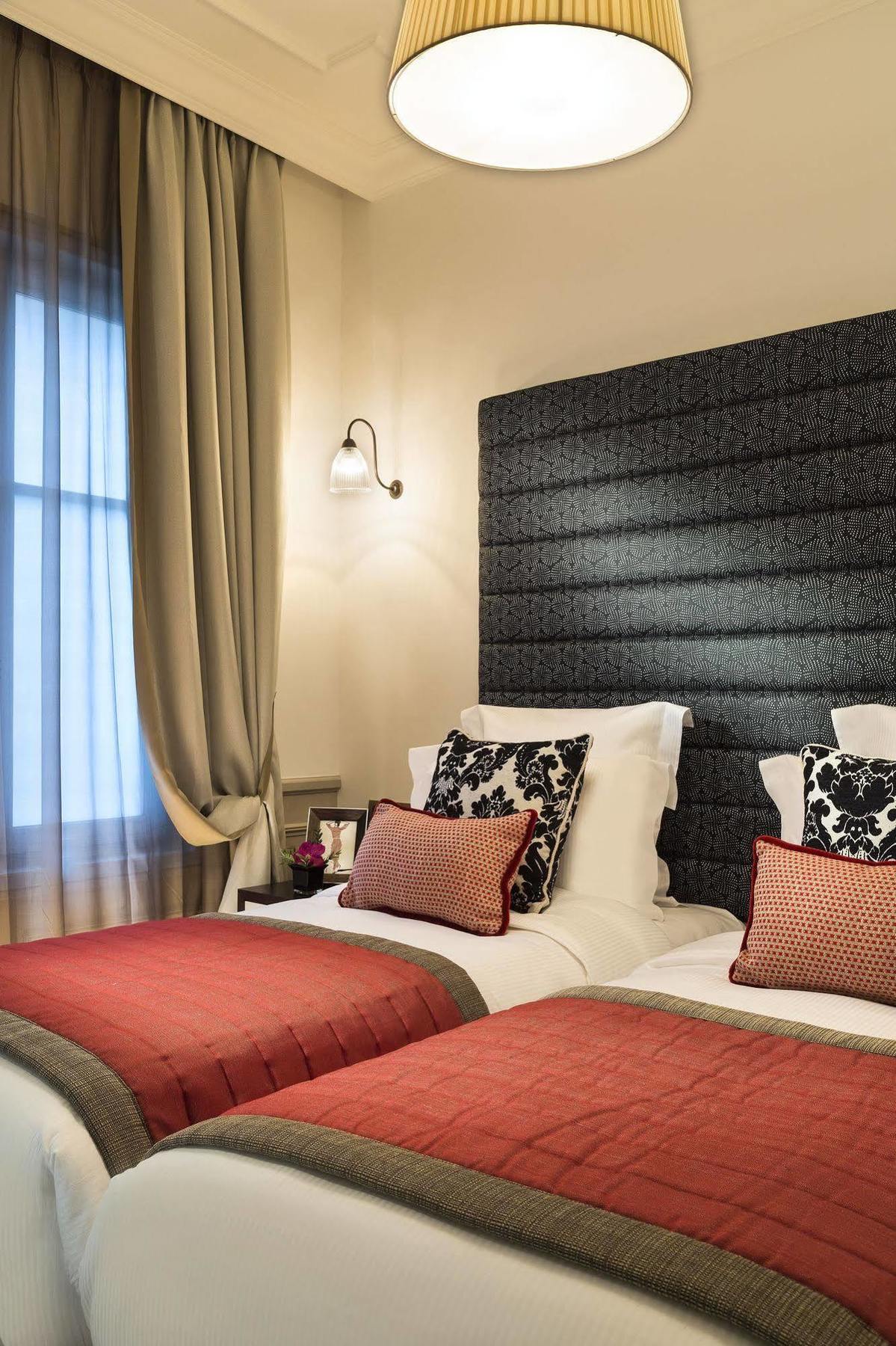 Hotel La Clef Tour Eiffel By The Crest Collection Parijs